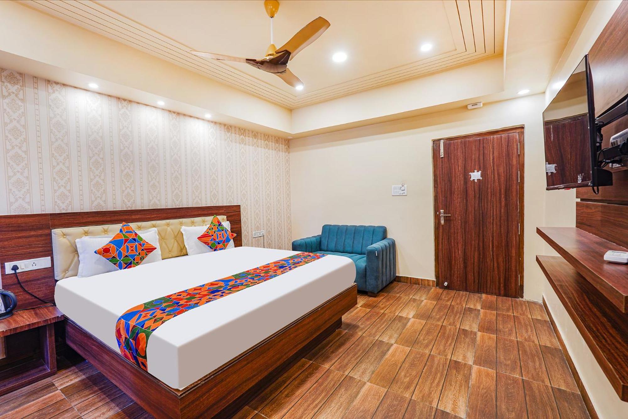 Fabhotel Grand Falcon Бангалор Экстерьер фото