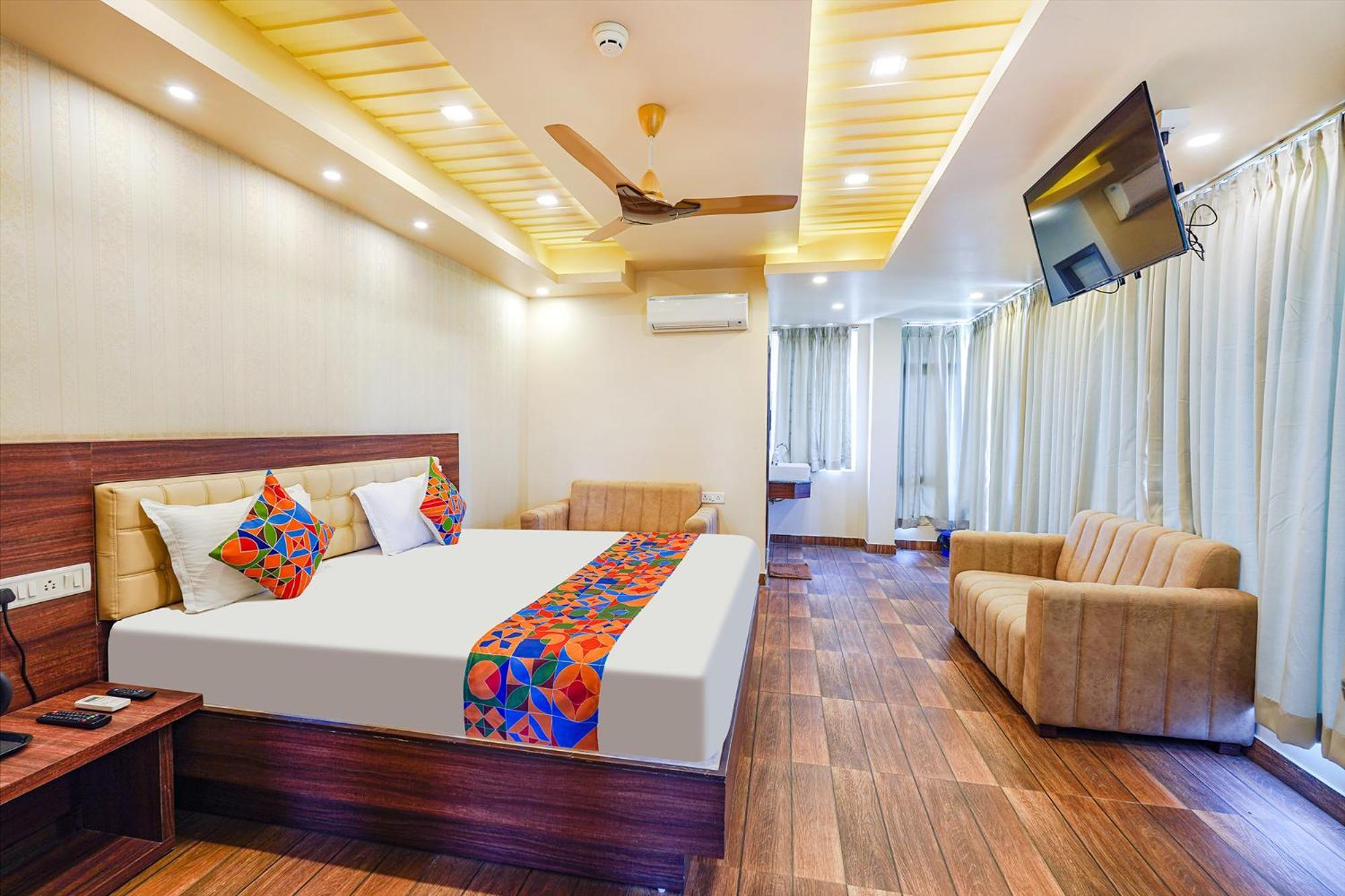 Fabhotel Grand Falcon Бангалор Экстерьер фото